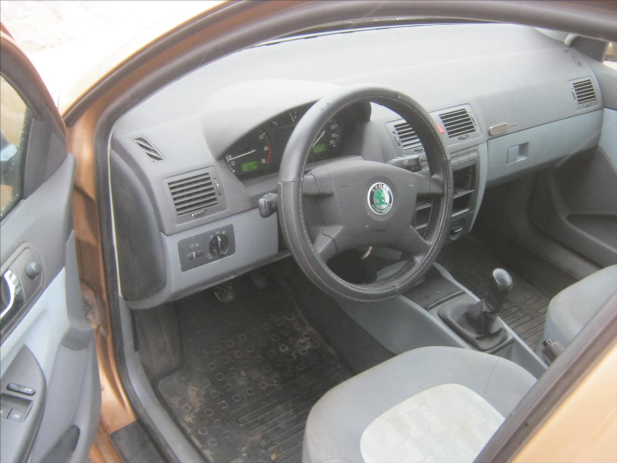 skoda-fabia-1-4-combi - 8