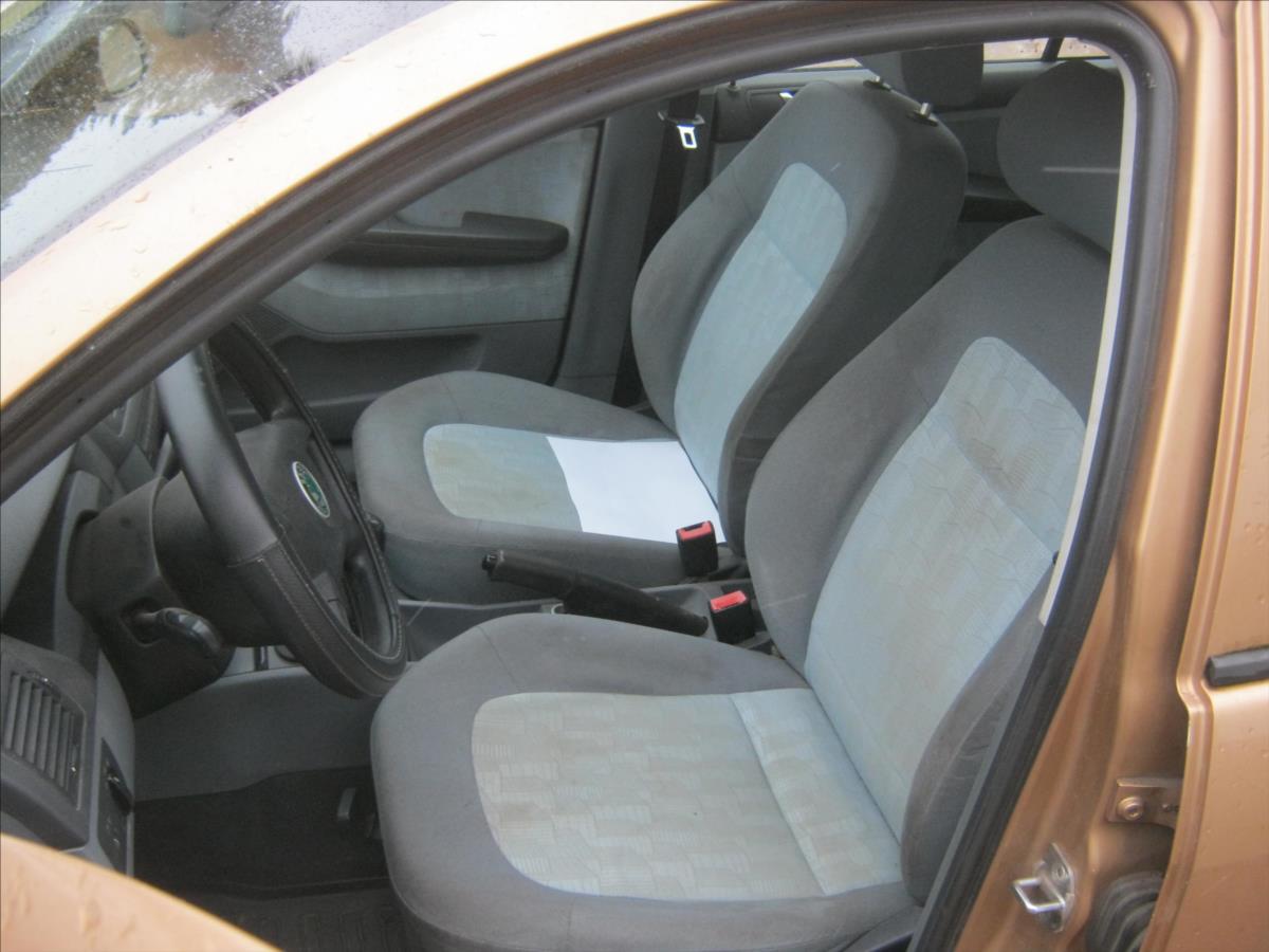skoda-fabia-1-4-combi - 9
