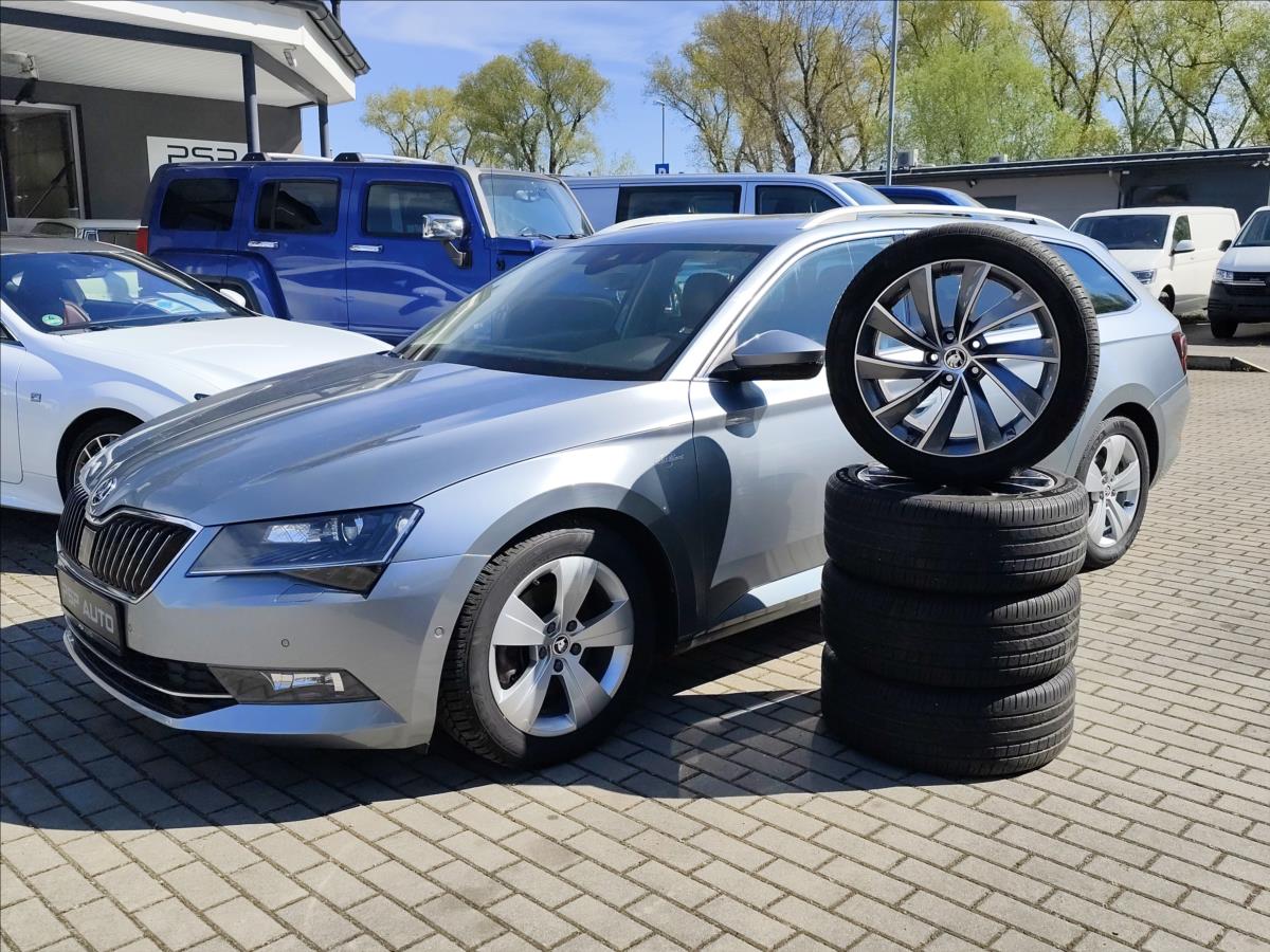 Škoda Superb 2,0TDI L&K 140KW DSG 4x4 2xALU 1.MAJ ČR