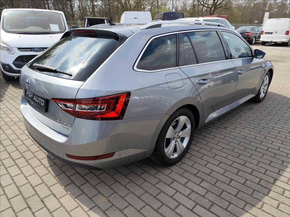 skoda-superb-2-0tdi-l-k-140kw-dsg-4x4-2xalu-1-maj-cr - 2