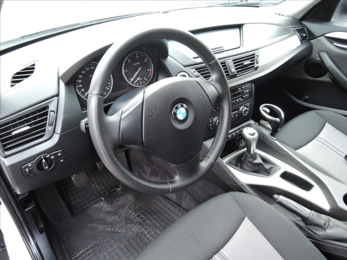 bmw-x1-2-0-118d-xdrive-dph-servis - 8