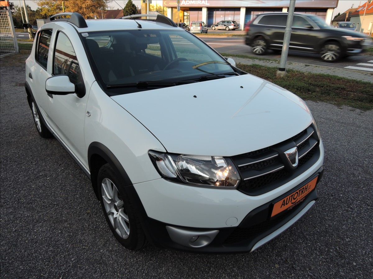 dacia-sandero-1-5-dci-stepway-arctica-navi - 1