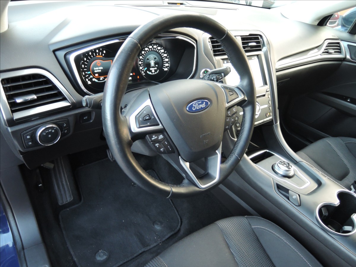 ford-mondeo-2-0-ecoblue-aut - 8