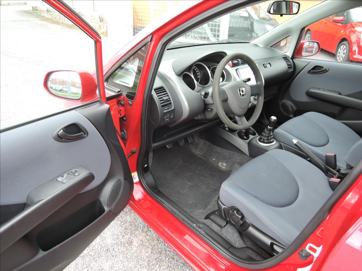 honda-jazz-1-3-i-live-klima-android - 7