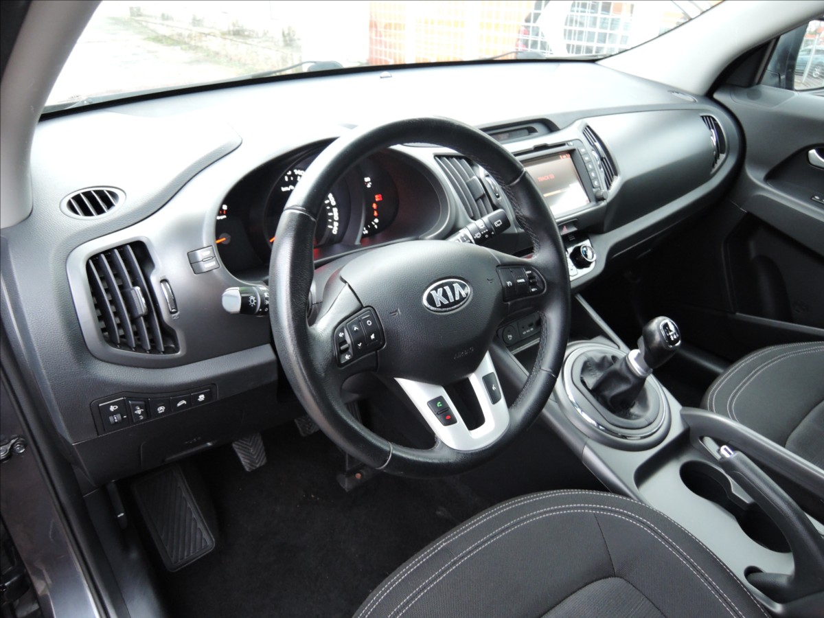kia-sportage-1-6-gdi-navi-kamera - 8