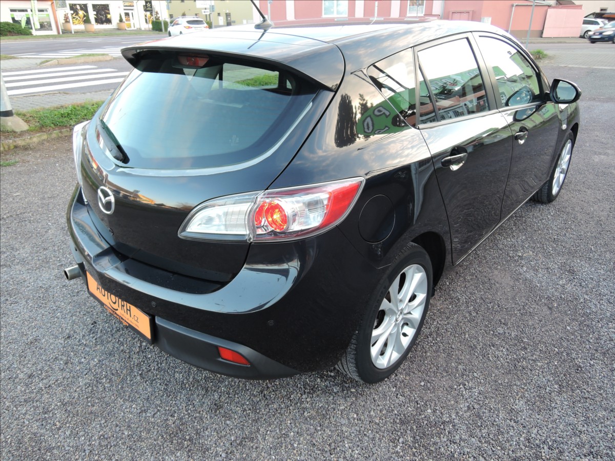 mazda-3-1-6-i-16v-90th-anniversary - 5