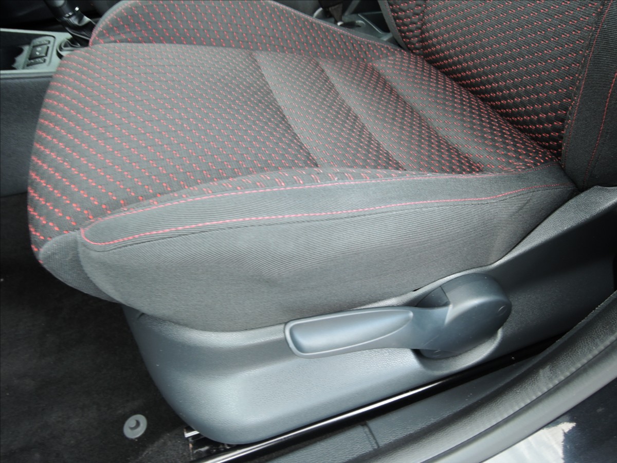 skoda-fabia-1-4-tsi-rs-dsg-180ps-servis - 9