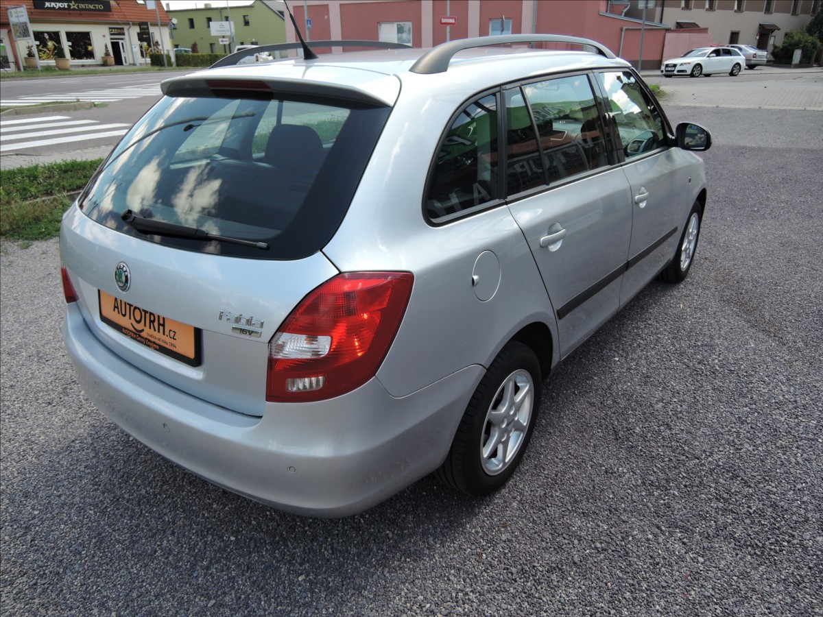 skoda-fabia-1-4-i-16v-servis-1-maj - 5
