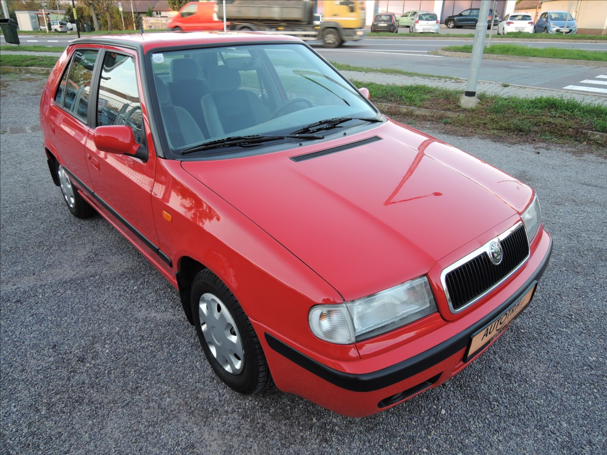 skoda-felicia-1-6-i-glx-1-maj-servis-skoda - 1