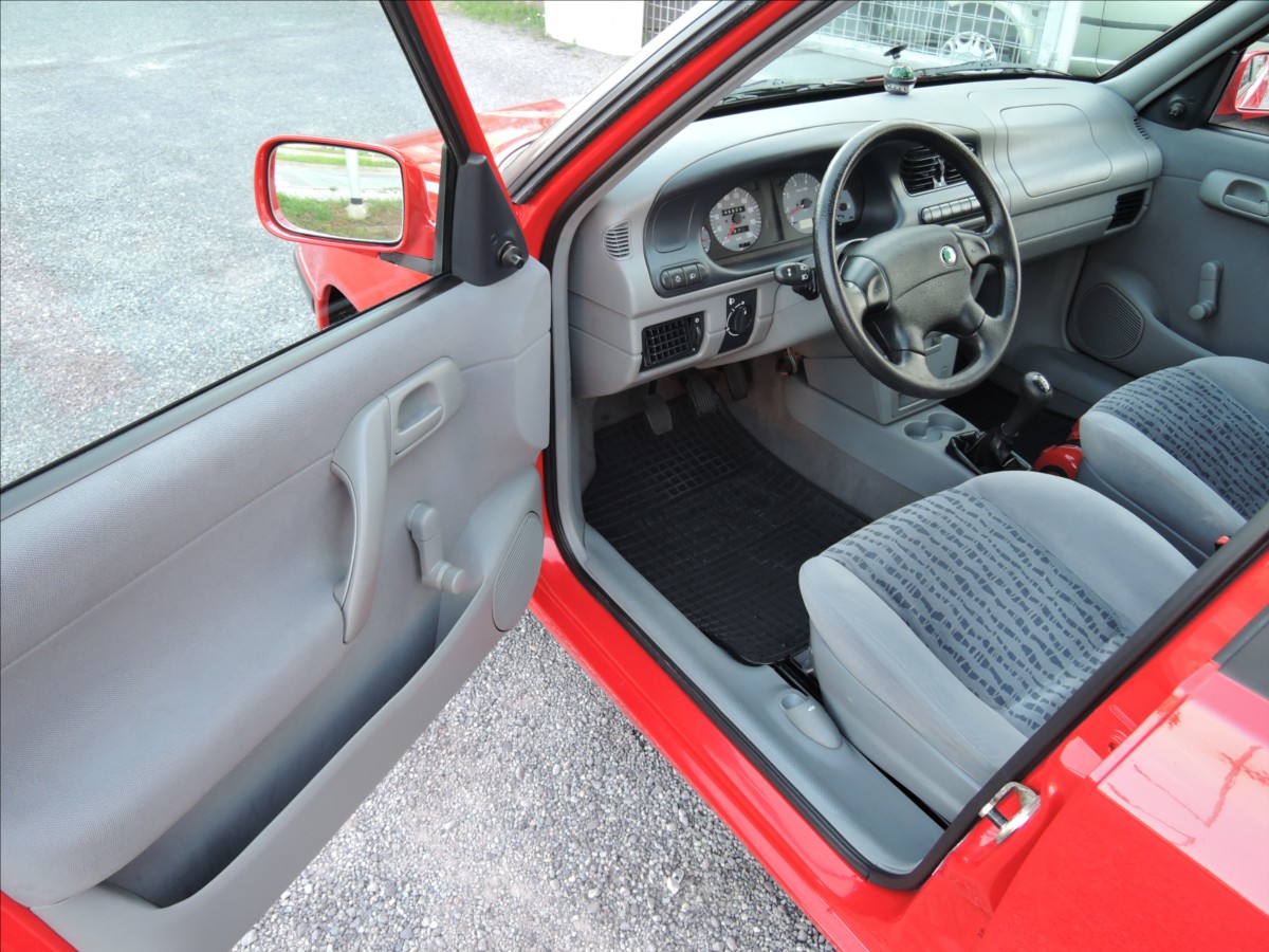 skoda-felicia-1-6-i-glx-1-maj-servis-skoda - 7
