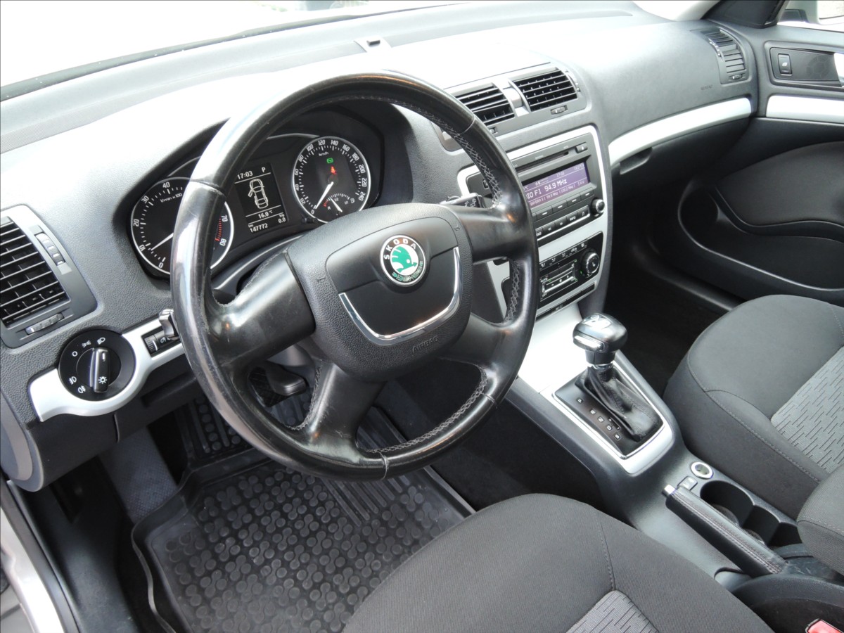 skoda-octavia-1-2-tsi-dsg-servis-tazne - 7