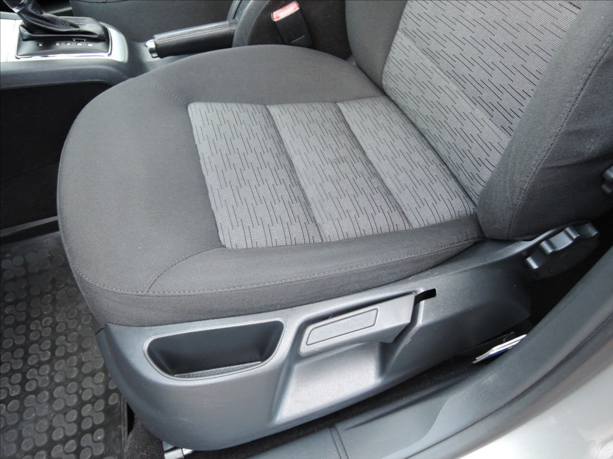 skoda-octavia-1-2-tsi-dsg-servis-tazne - 9