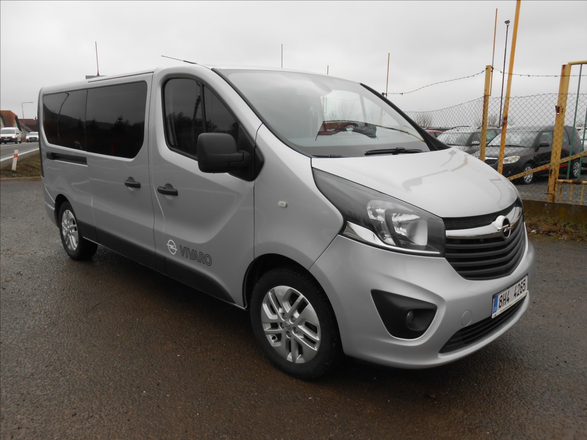 opel-vivaro-1-6-92kw-9-mist-long-serviska - 3