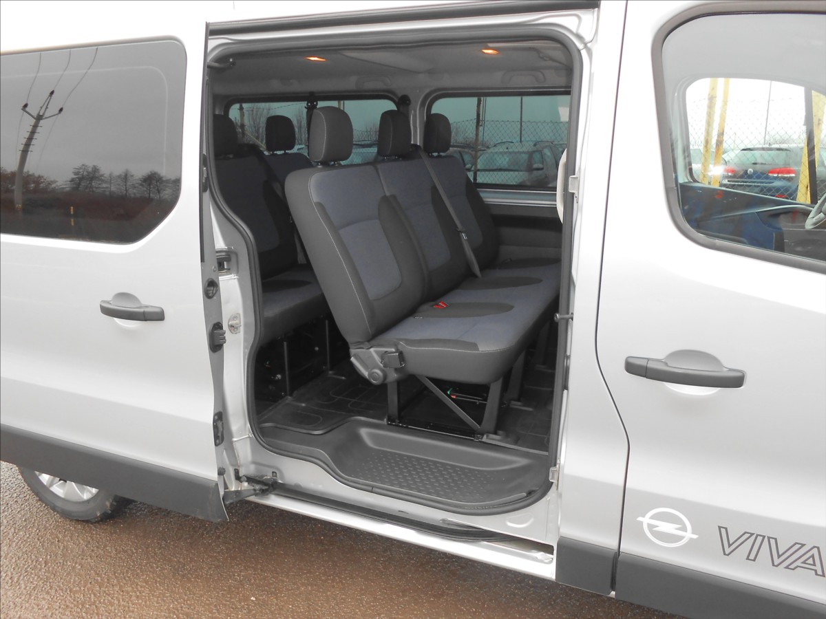 opel-vivaro-1-6-92kw-9-mist-long-serviska - 5