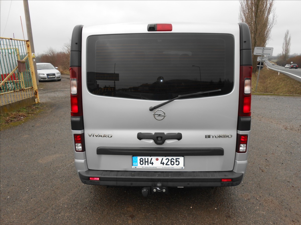 opel-vivaro-1-6-92kw-9-mist-long-serviska - 9