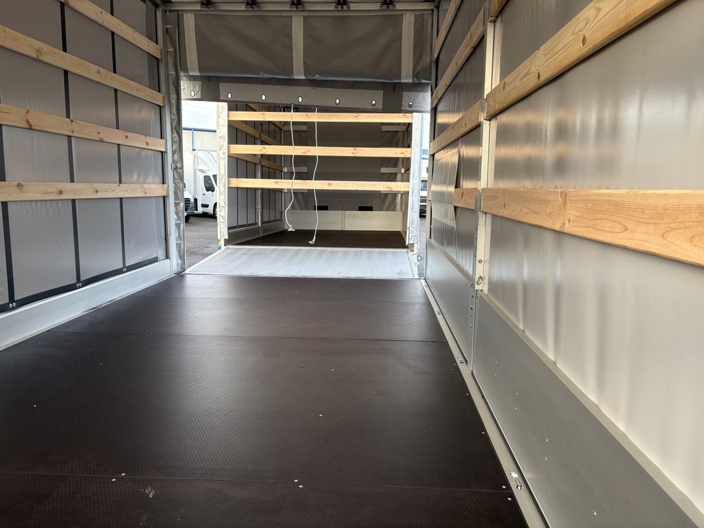 iveco-daily-3-0-aut-prujezd-souprava-22ep - 7