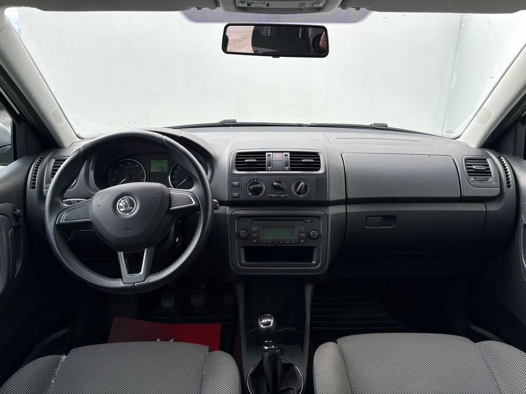 skoda-fabia-1-2tsi-63kw-sport - 4