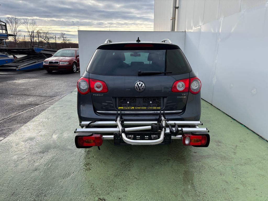 volkswagen-passat-1-4tsi-90kw-nosic-na-kola - 4