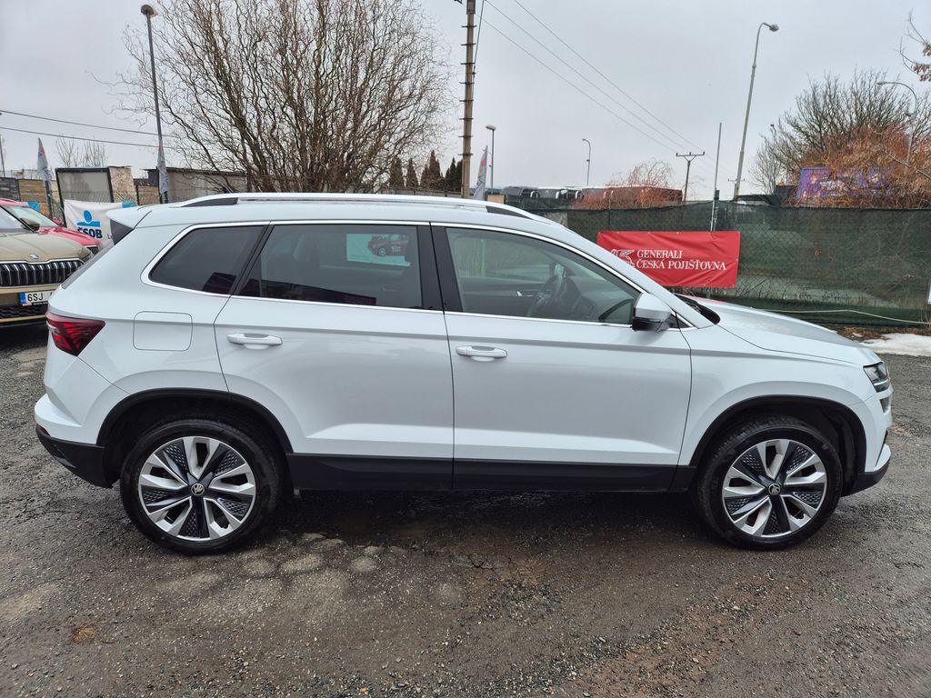 skoda-karoq-1-5-tsi-dsg-top-selection-pan - 3