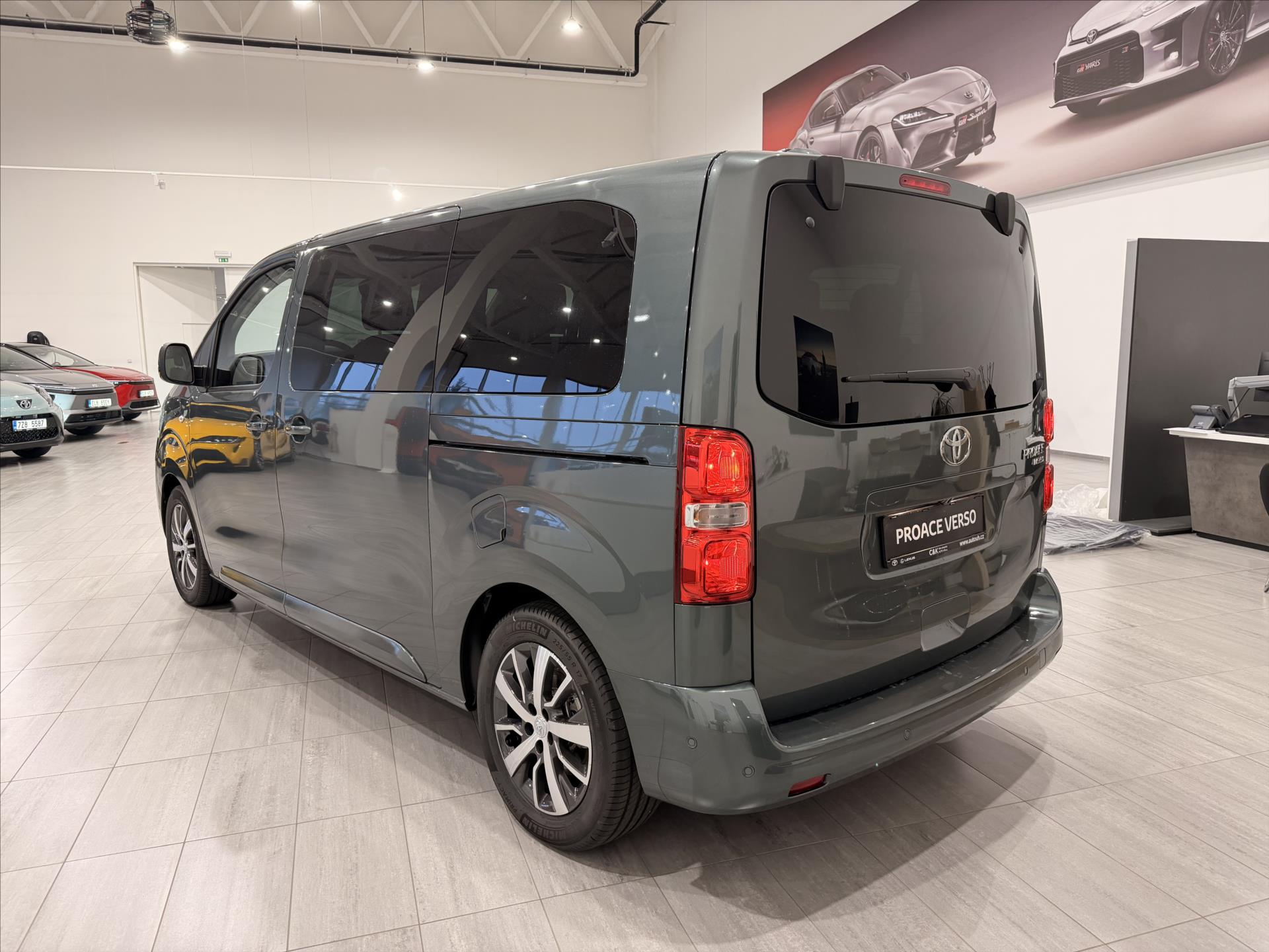 toyota-proace-verso-2-0-177k-vip - 3