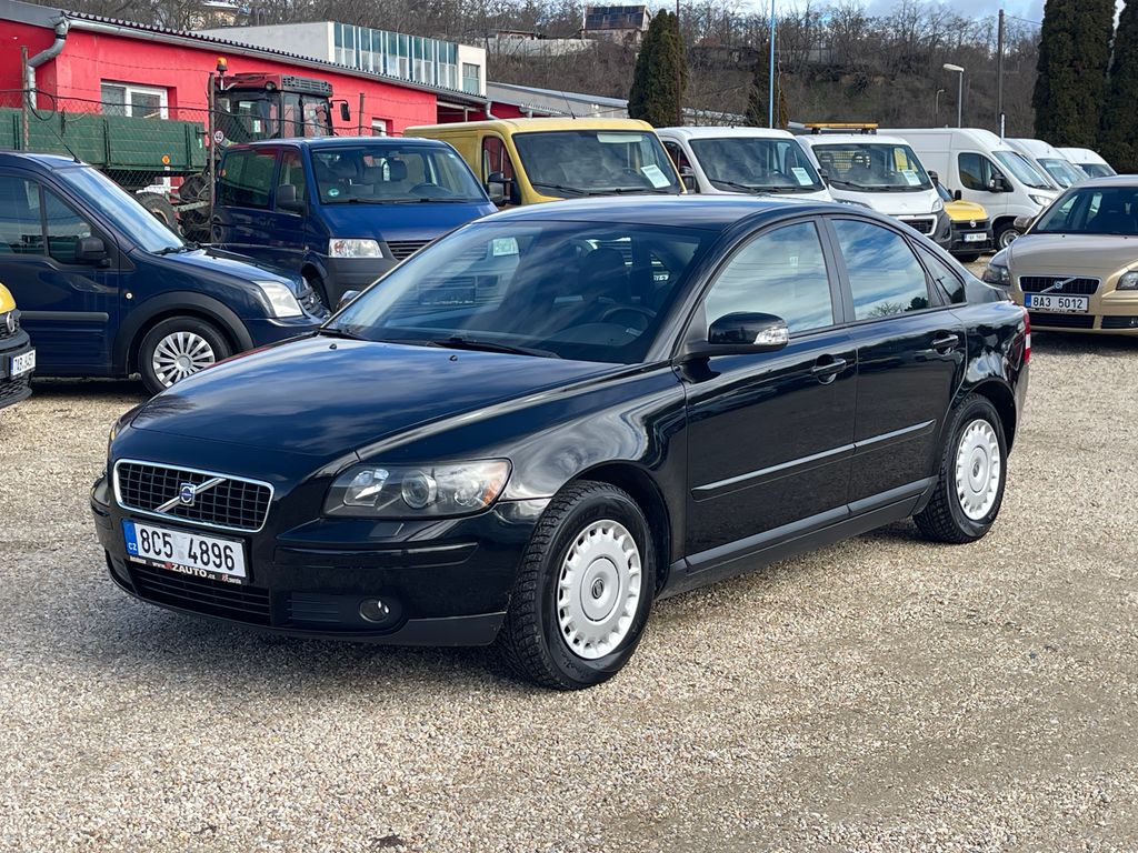 Volvo S40 1.6D 80kw*VYHŘEV.SED*NOVÁ STK*