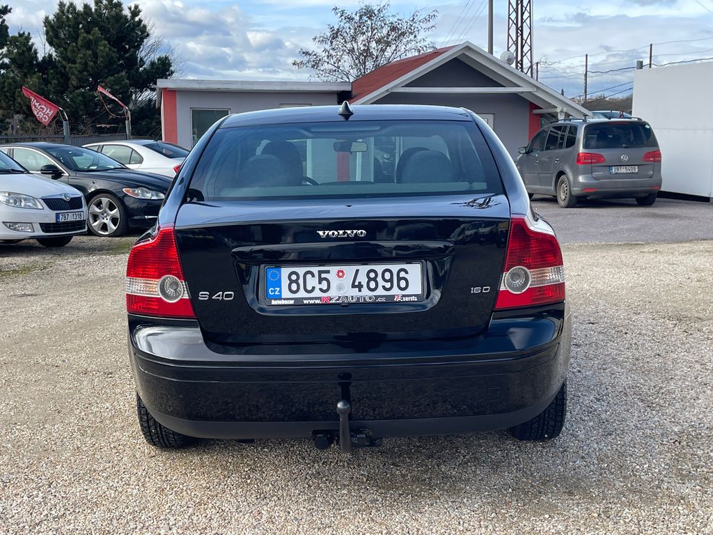 volvo-s40-1-6d-80kw-vyhrev-sed-nova-stk - 3