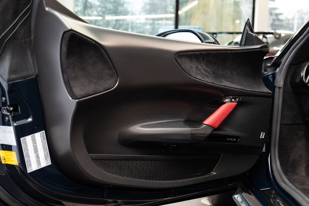 ferrari-sf90-asseto-fiorano-karbo-jbl - 8