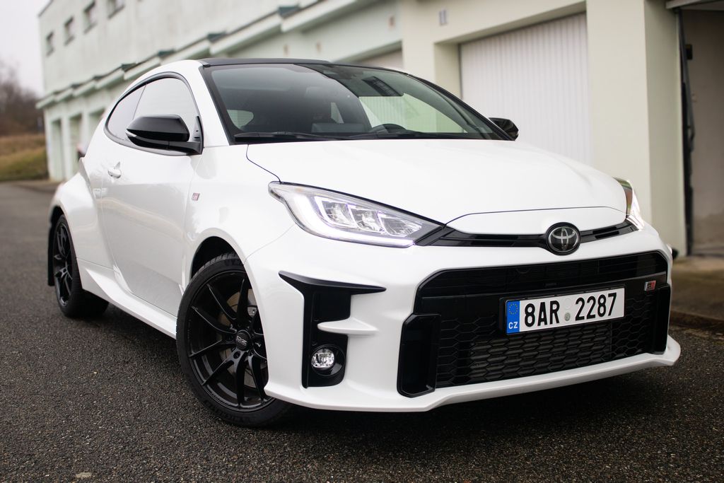 toyota-yaris-yaris-gr-v-zaruce-25-4-2026 - 2