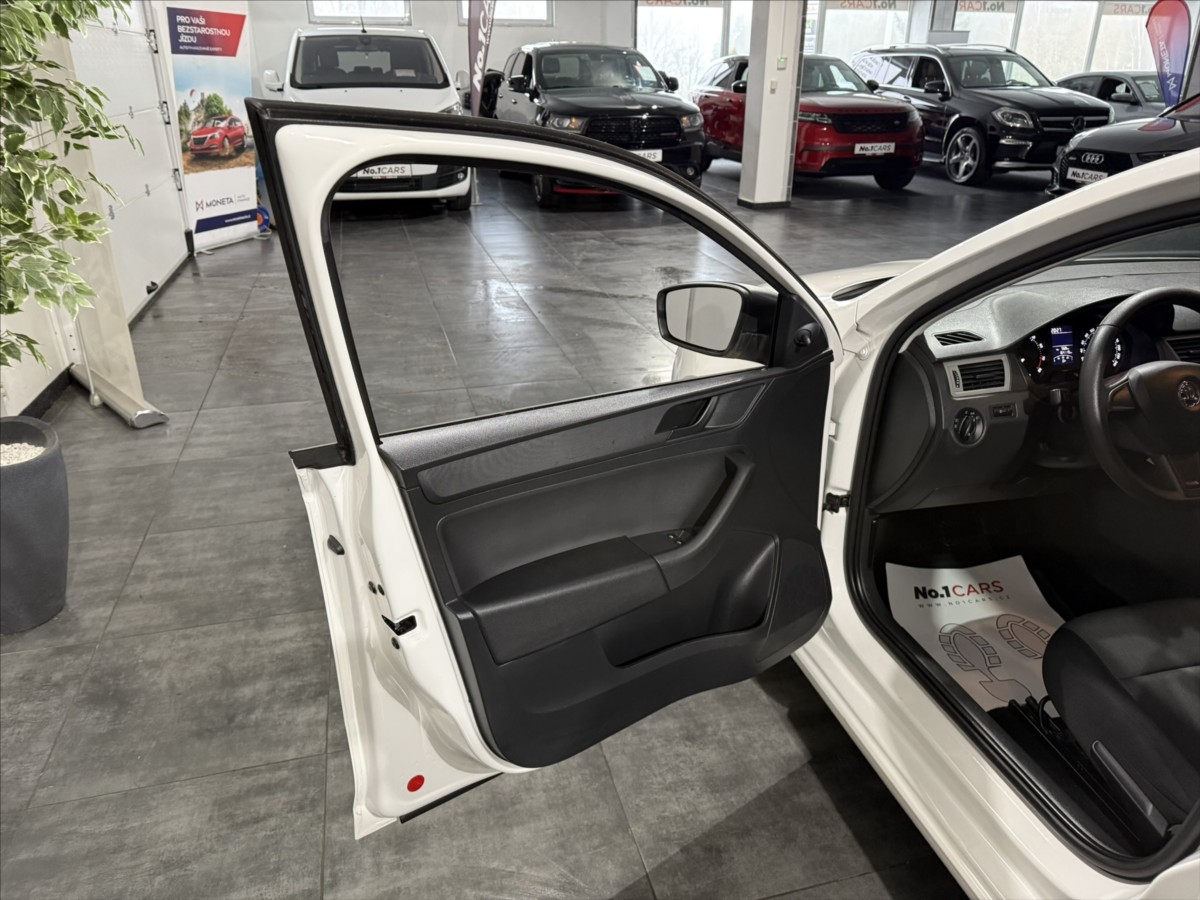 skoda-rapid-1-2-tsi-63kw-kenwood-klima - 5