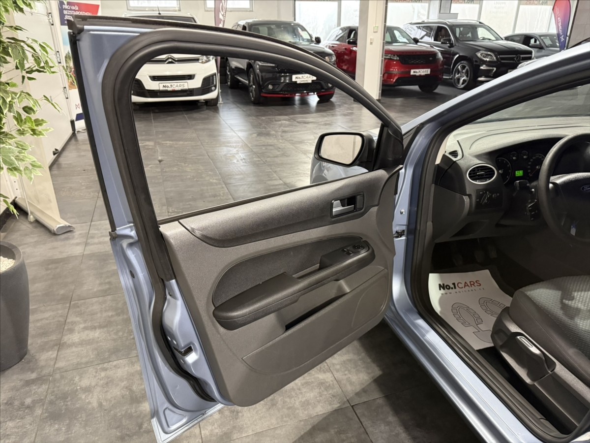 ford-focus-1-6-i-klima-stk-02-28-alu - 5