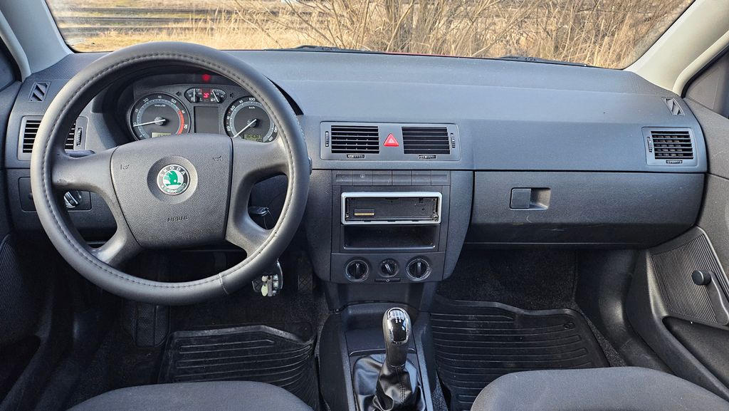 skoda-fabia-1-2i-potk-do-10-2027 - 7