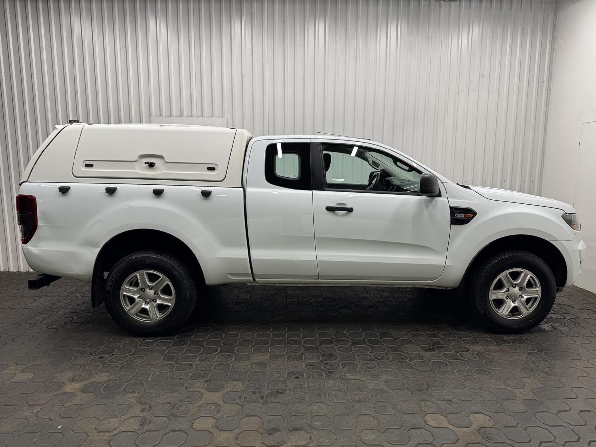 ford-ranger-2-2tdci-118kw-4x4-extracab-xl - 9