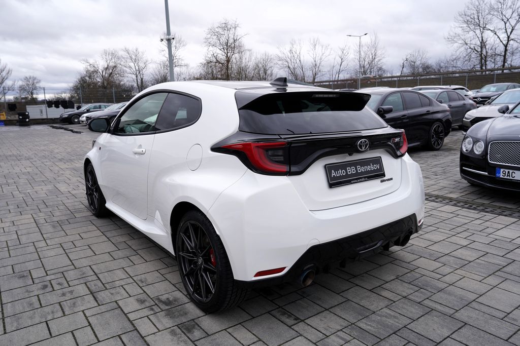 toyota-gr-1-6l-turbo-265-ps-4wd-cr - 3