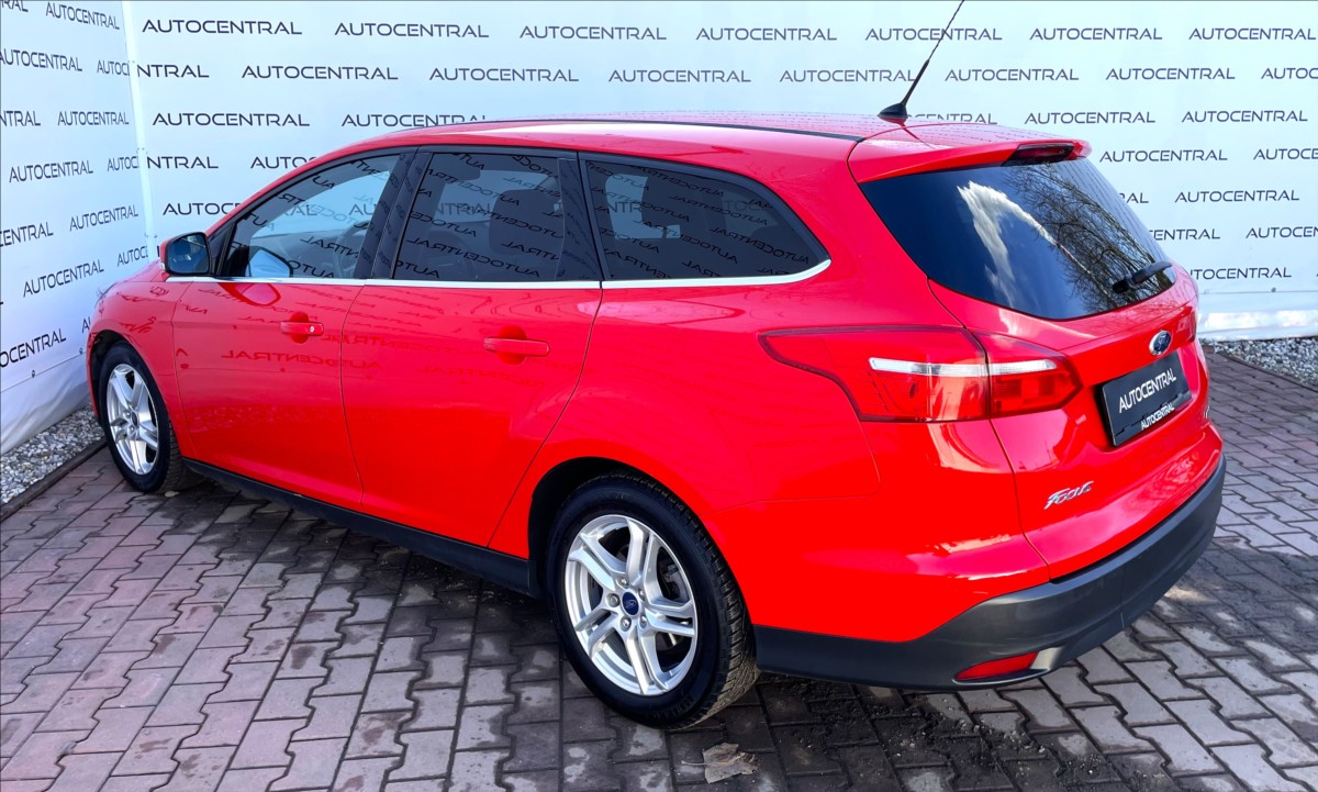 ford-focus-1-0-i-92kw-cr-dph - 5