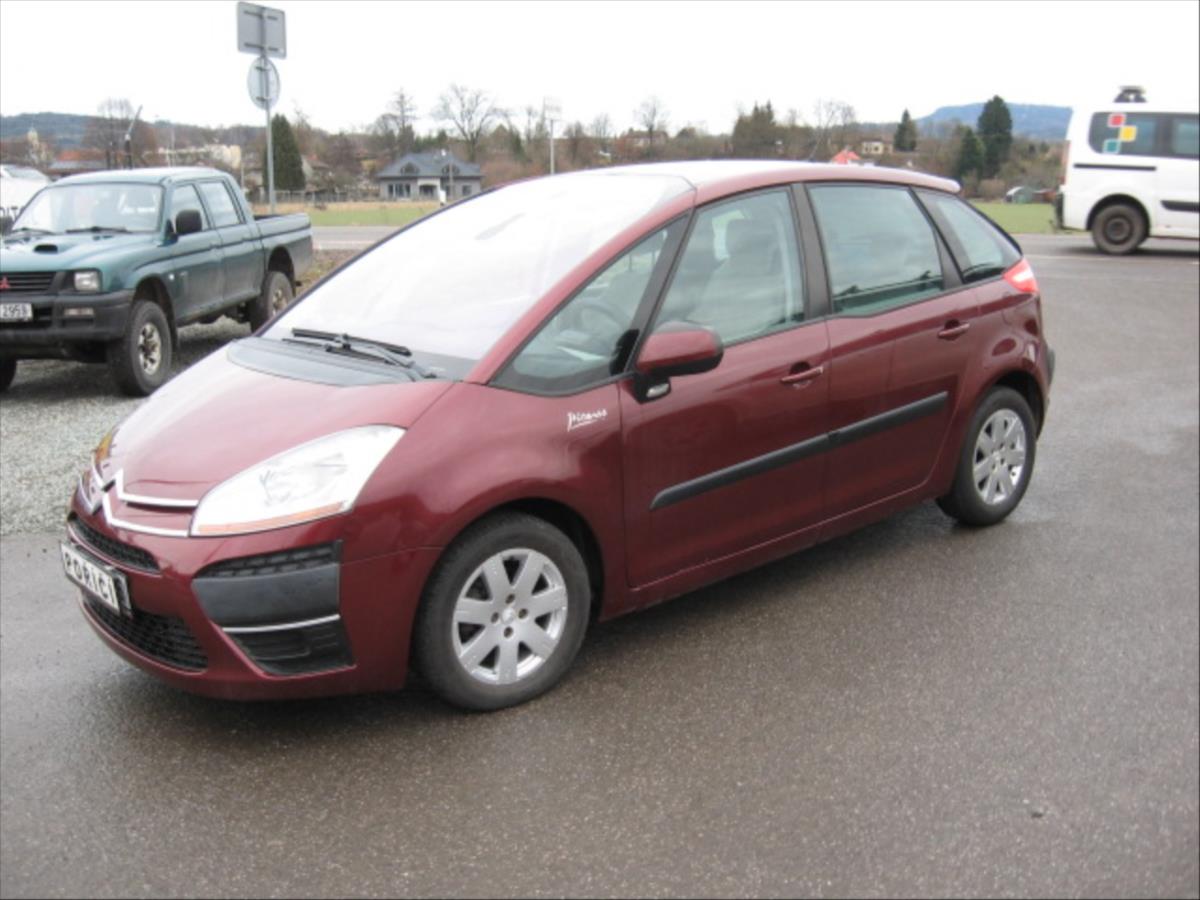 citroen-c4-picasso-1-6-hdi-sx-automat - 1