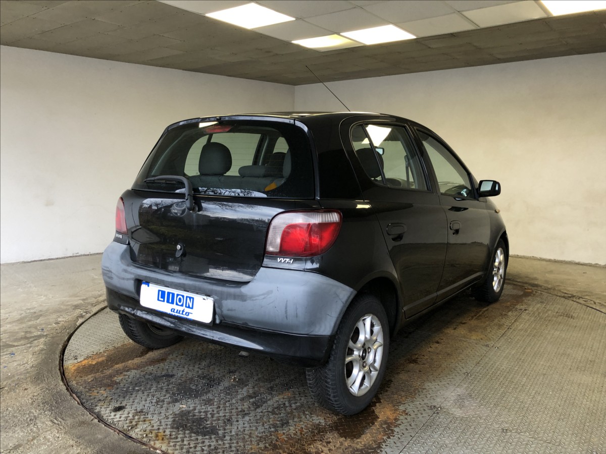 toyota-yaris-1-0-vvt-i - 6