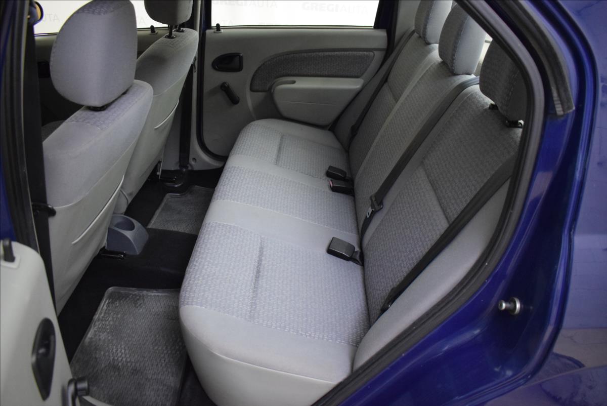 dacia-logan-1-5-dci-1-majitel-pr-servis - 8