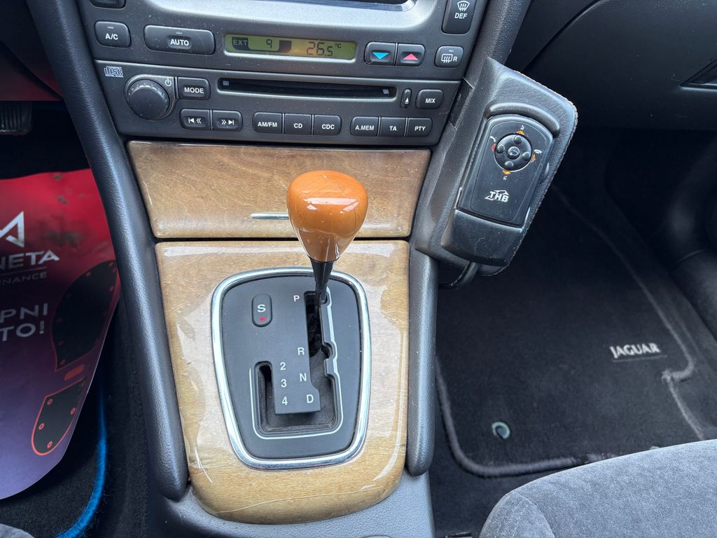 jaguar-x-type-2-1-115kw-v6-automat - 8