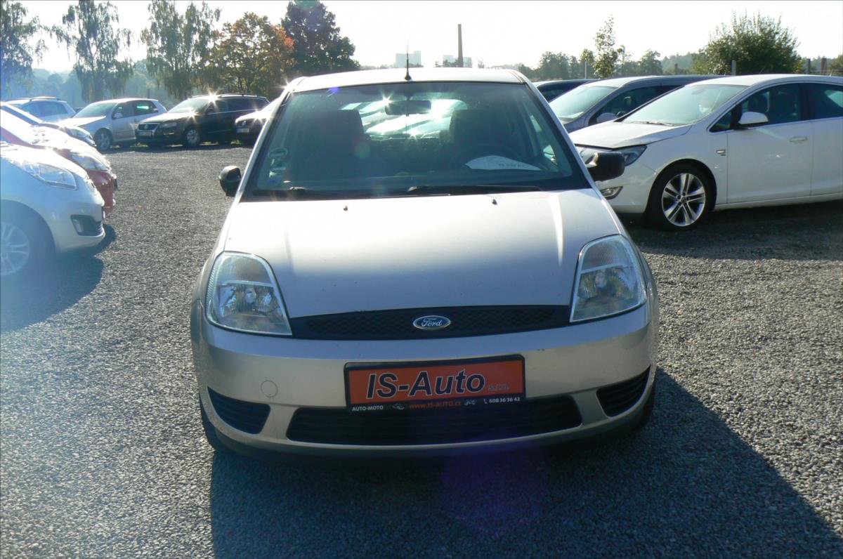 ford-fiesta-1-3-3-dver - 2