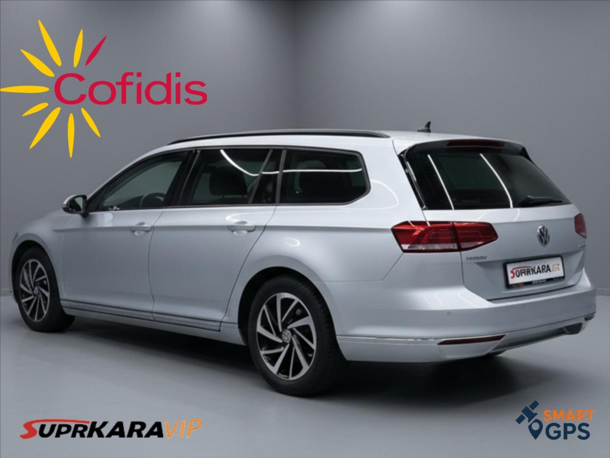 volkswagen-passat-2-0-tdi-dsg-rezervace - 6
