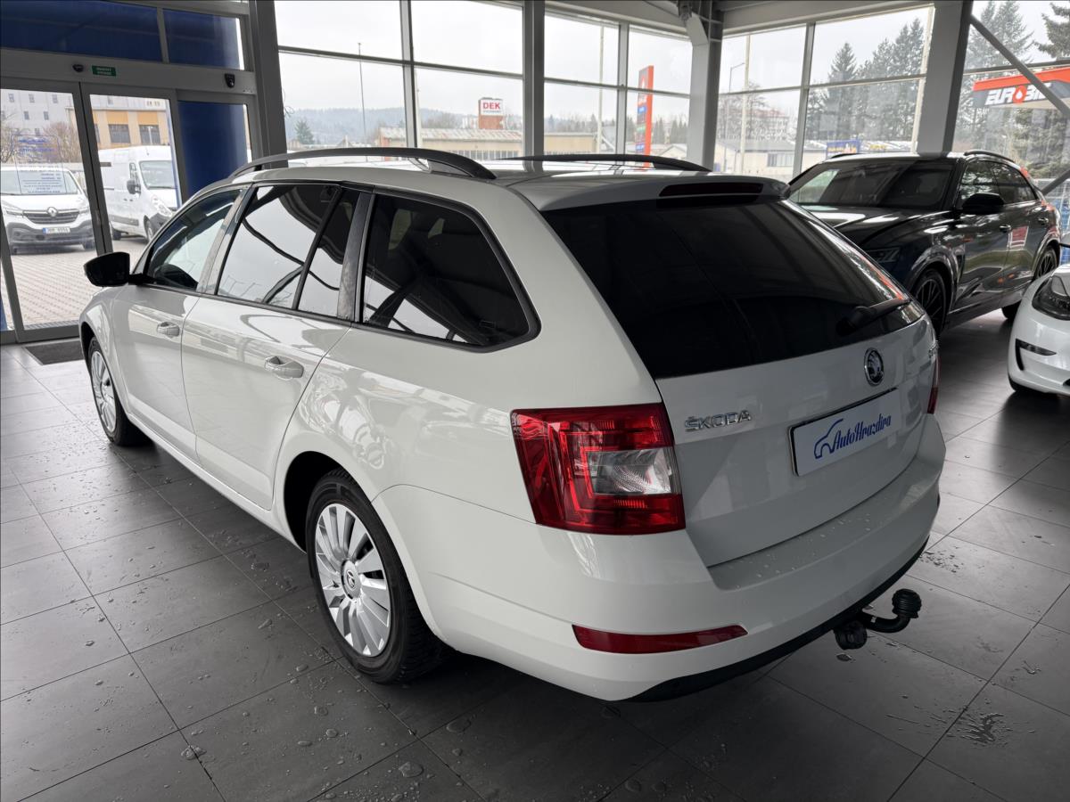 skoda-octavia-1-6-tdi-81kw-serviska-cr-tazne - 3