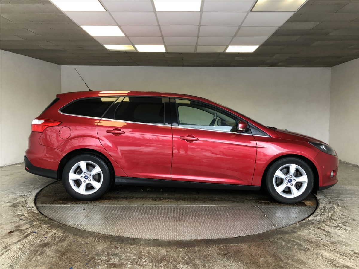 ford-focus-2-0-tdci - 7