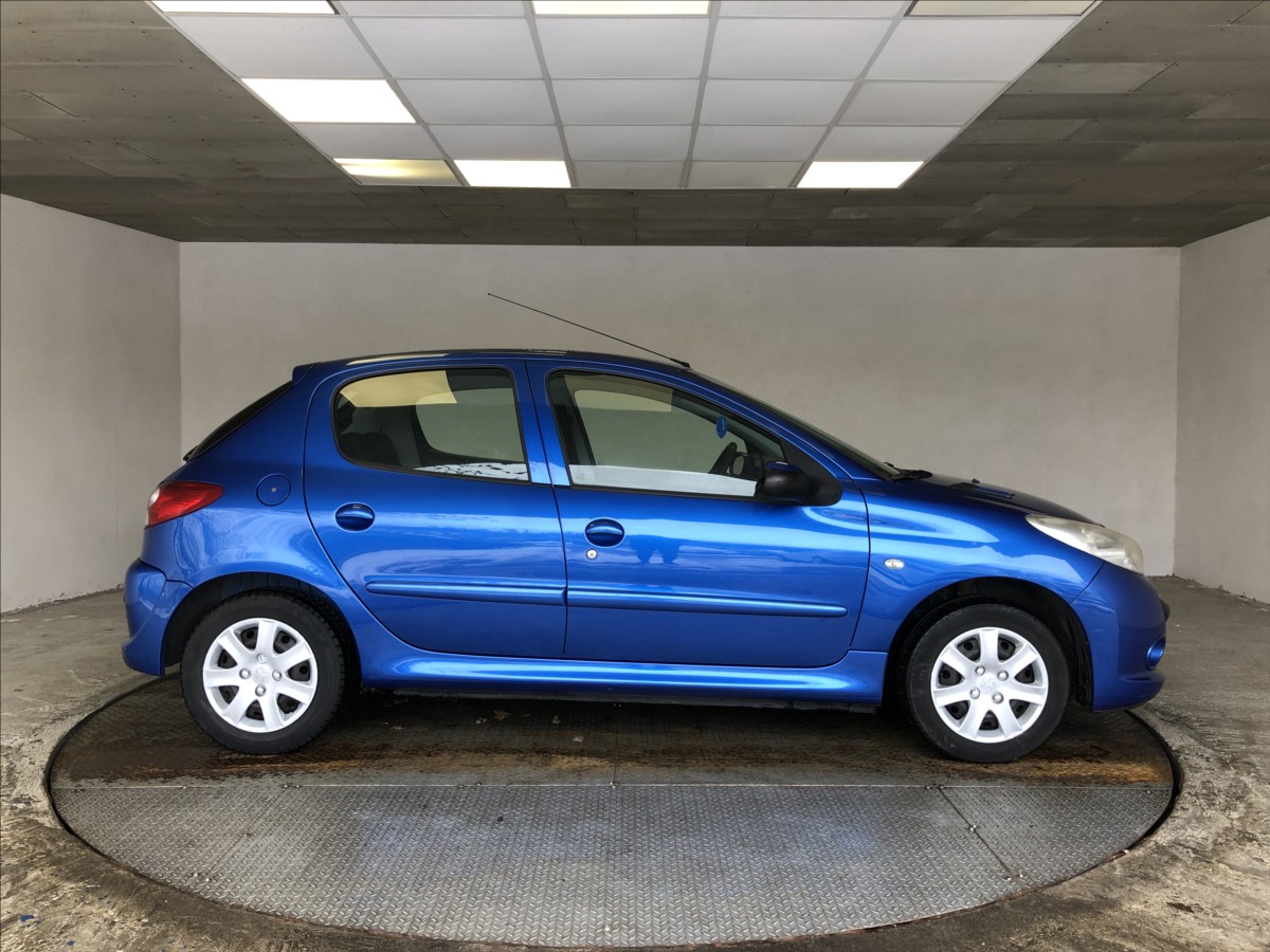 peugeot-206-1-1-i - 7