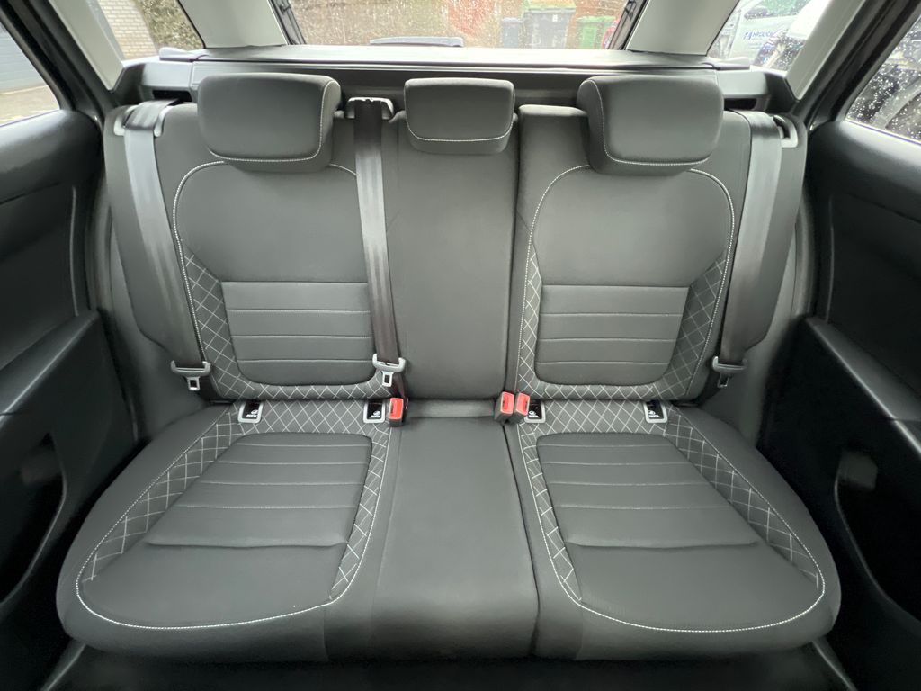 skoda-fabia-1-2-tsi-81kw-style-webasto - 6