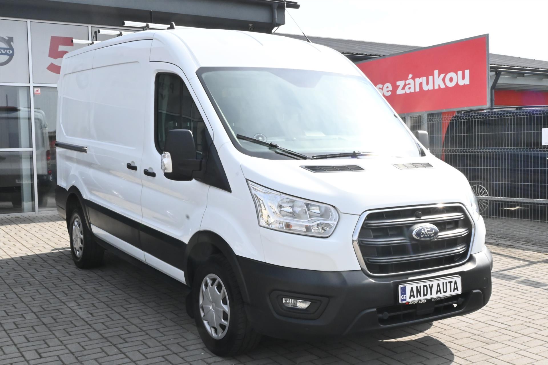 ford-transit-2-0-ecoblue-96kw-l2h2-zaruka-az-5-let - 2