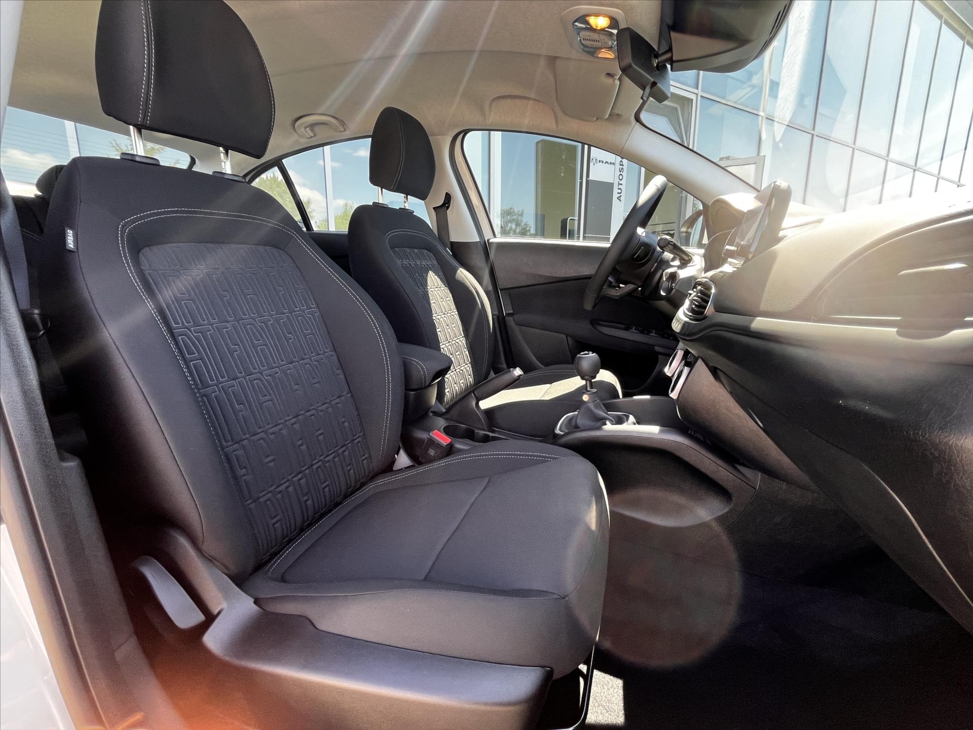 fiat-tipo-1-6-multijet-130k-urban - 8