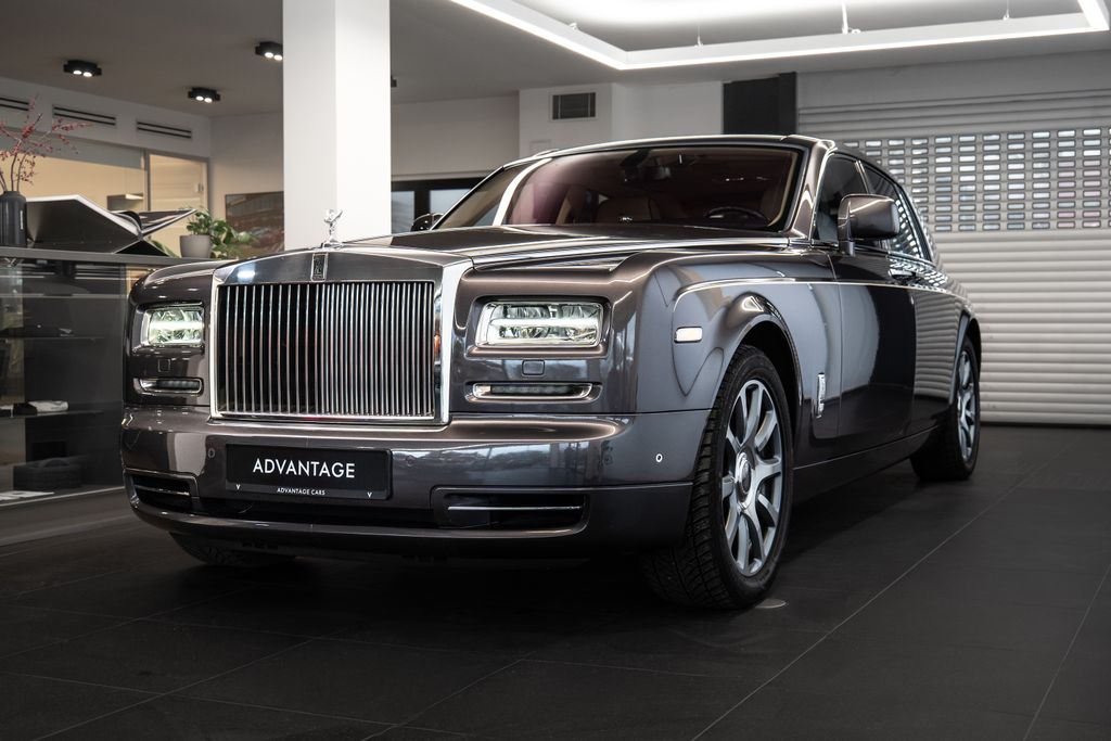 Rolls-Royce Phantom 360/Vyhřívaná sedadla