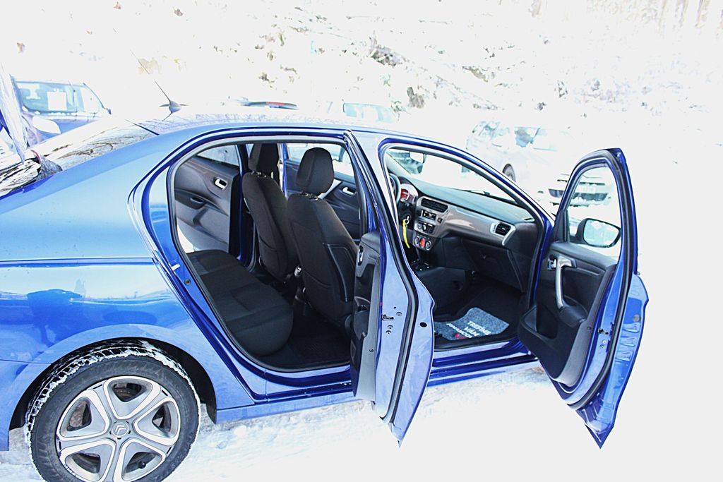 citroen-c-elysee-1-2i-61-kw-klima - 8