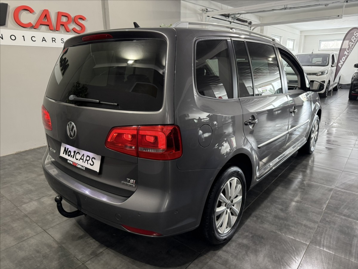 volkswagen-touran-1-4-tsi-dsg-cng-bi-xen-kamera - 4