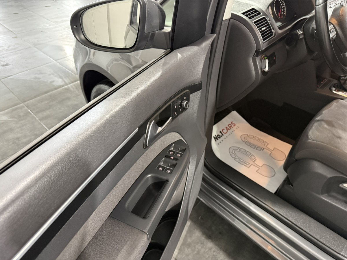 volkswagen-touran-1-4-tsi-dsg-cng-bi-xen-kamera - 6